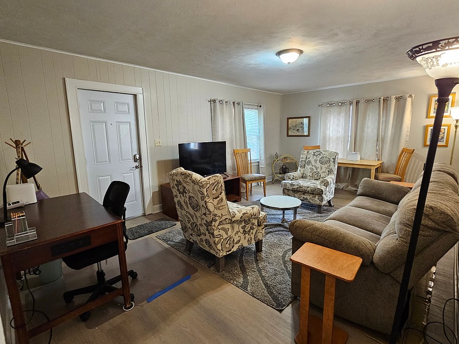 Furnished Finder property 1024722_1 photo 1