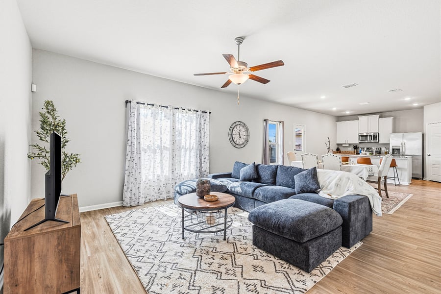 Furnished Finder property 1024727_1 photo 1