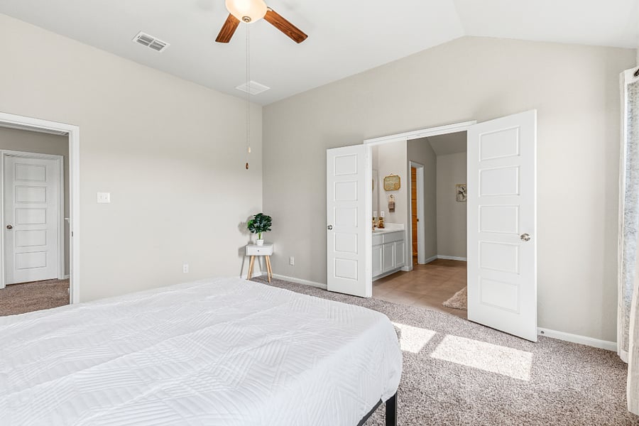 Furnished Finder property 1024727_1 photo 17