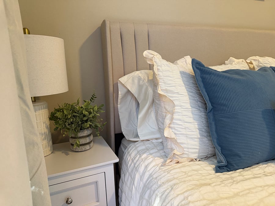 Furnished Finder property 1024732_1 photo 3