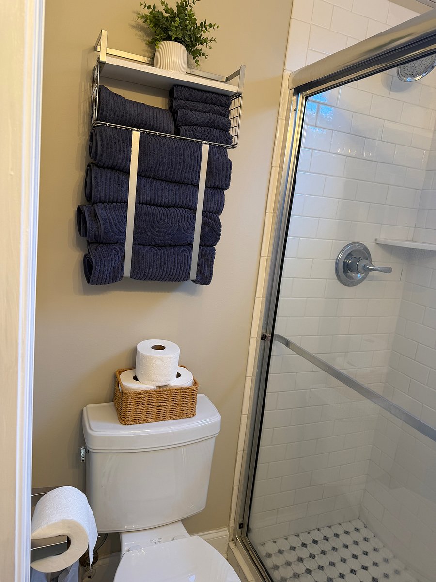 Furnished Finder property 1024732_1 photo 15