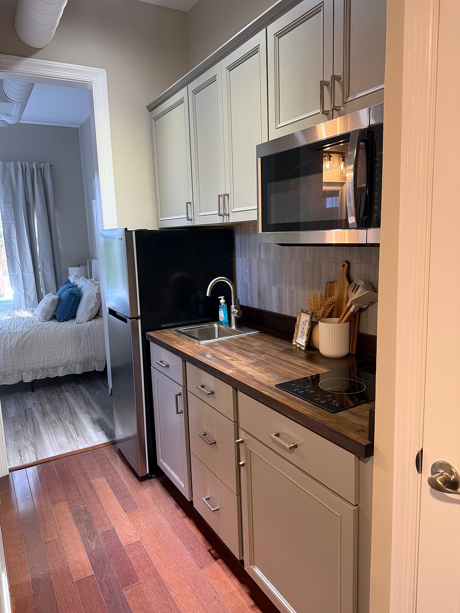 Furnished Finder property 1024732_1 photo 9