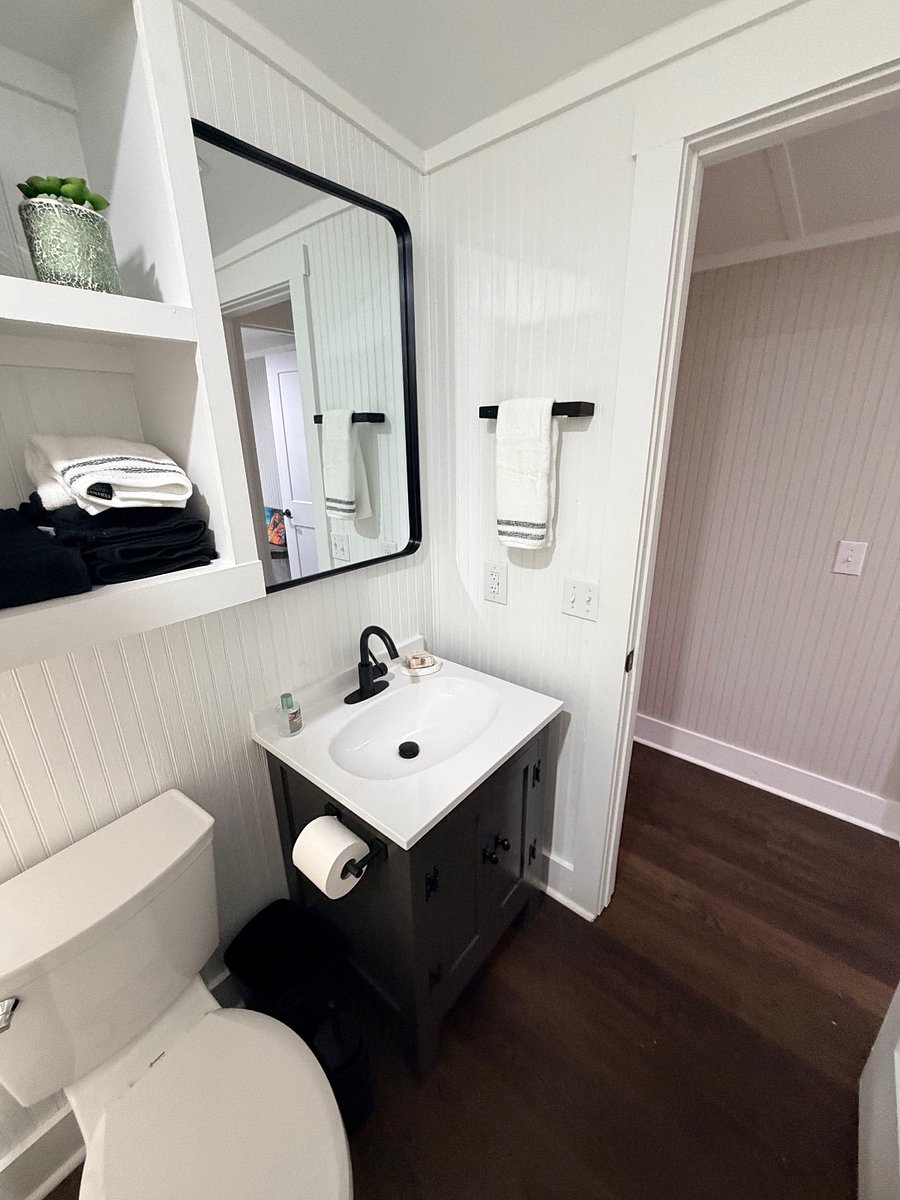 Furnished Finder property 1024734_1 photo 8
