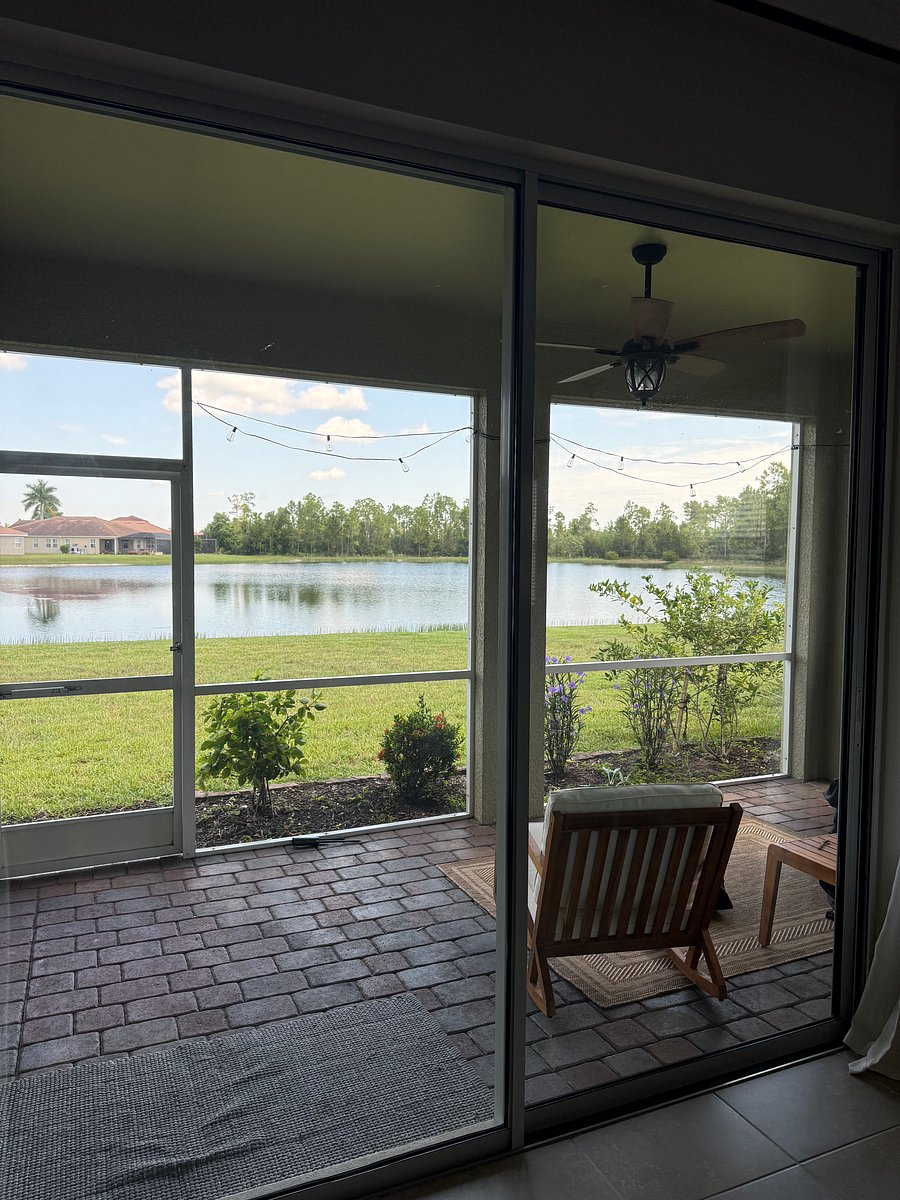 Furnished Finder property 1024748_1 photo 3