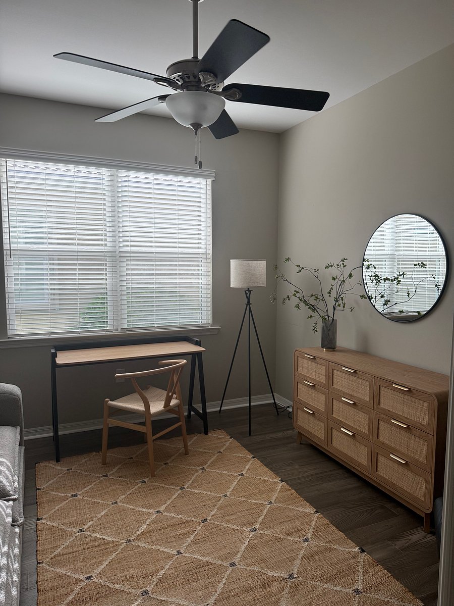 Furnished Finder property 1024748_1 photo 16
