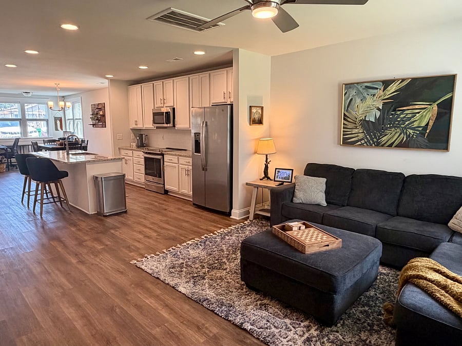 Furnished Finder property 1024751_1 photo 4