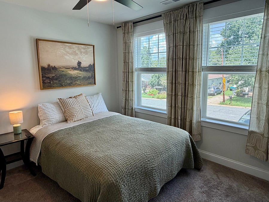 Furnished Finder property 1024751_1 photo 3