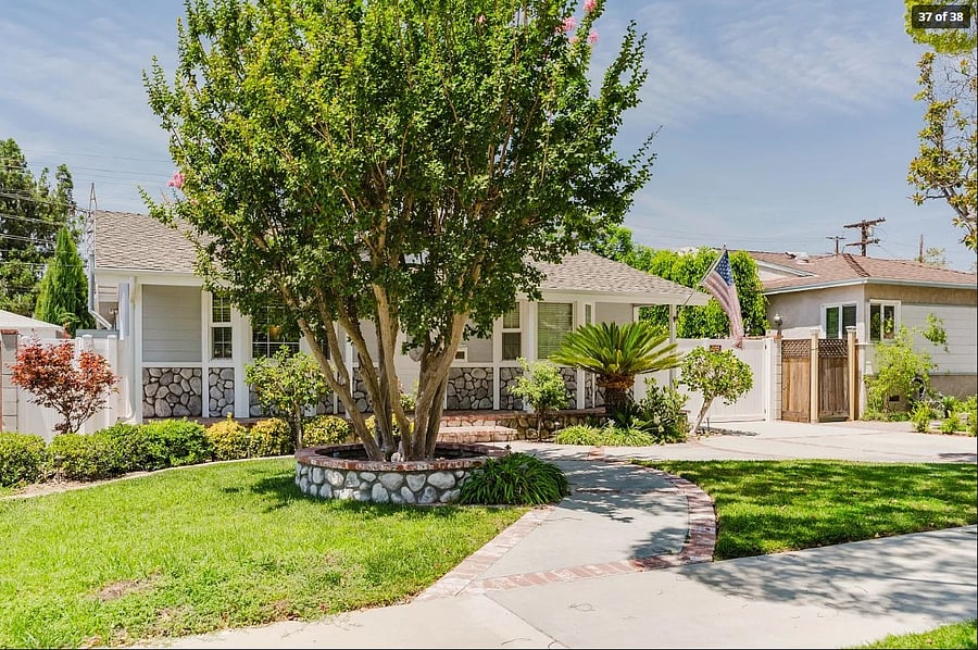 Furnished Finder property 1024756_1 photo 10