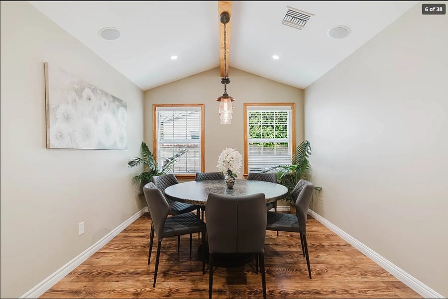 Furnished Finder property 1024756_1 photo 12