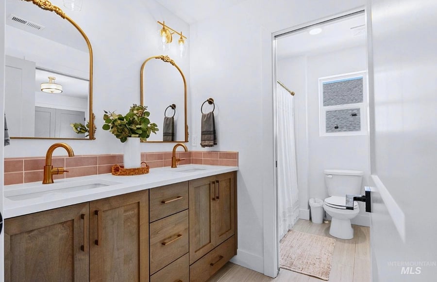 Furnished Finder property 1024759_1 photo 16