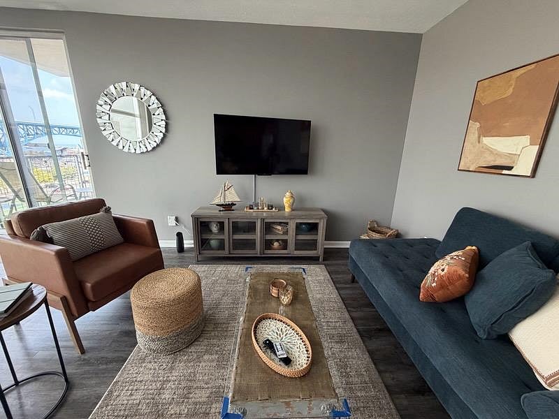 Furnished Finder property 1024760_1 photo 4