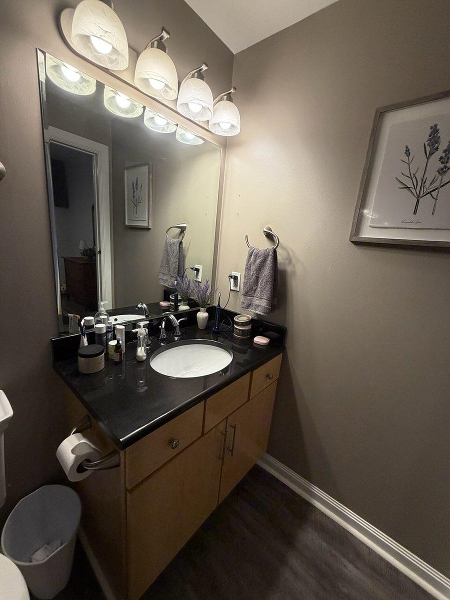 Furnished Finder property 1024760_1 photo 10