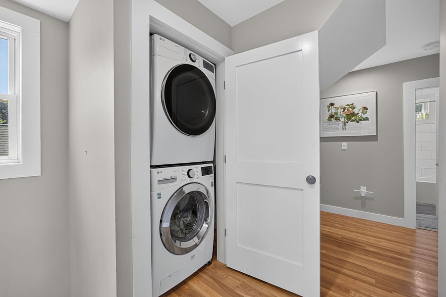 Stacked washer dryer