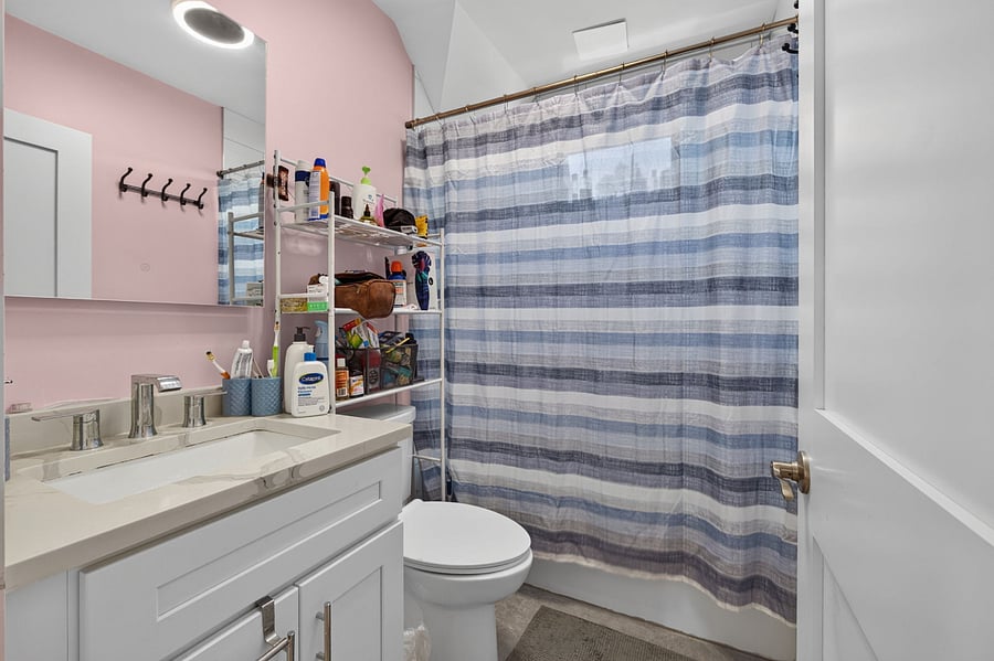 2nd bathroom