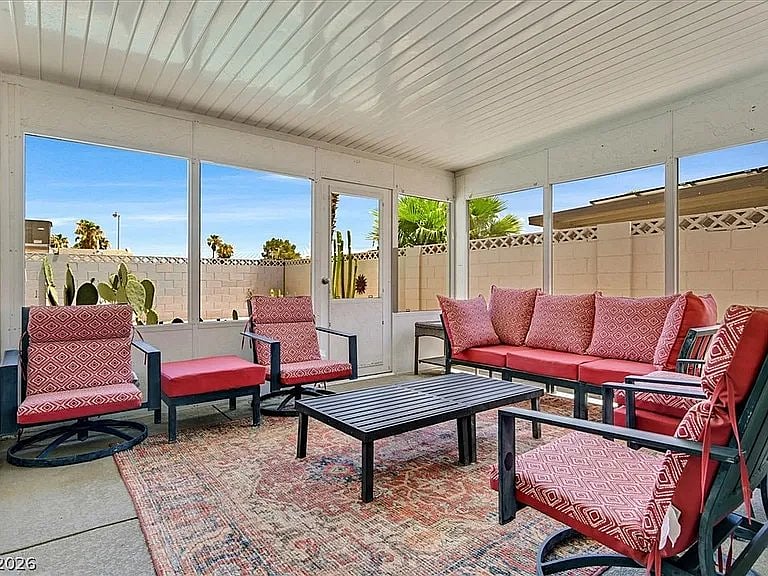 Furnished Finder property 1024762_1 photo 18