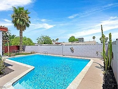 Furnished Finder property 1024762_1 photo 22