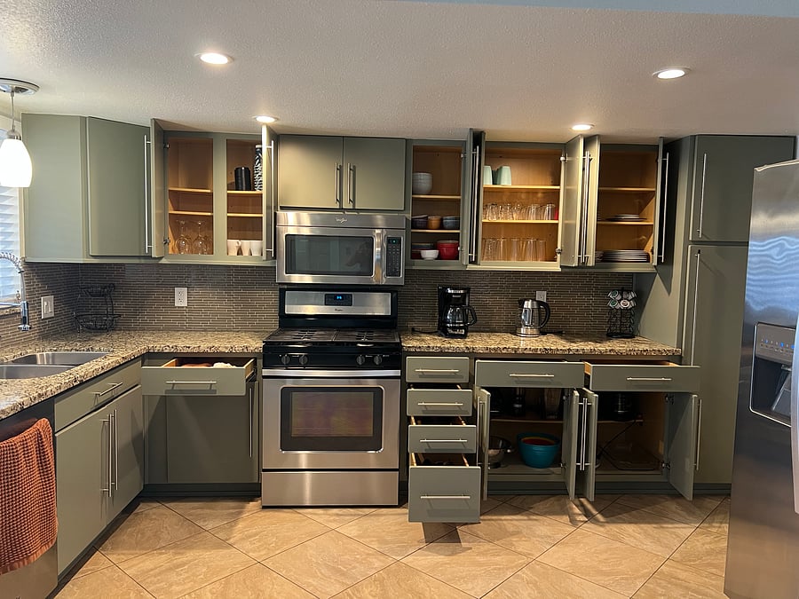 Furnished Finder property 1024762_1 photo 31
