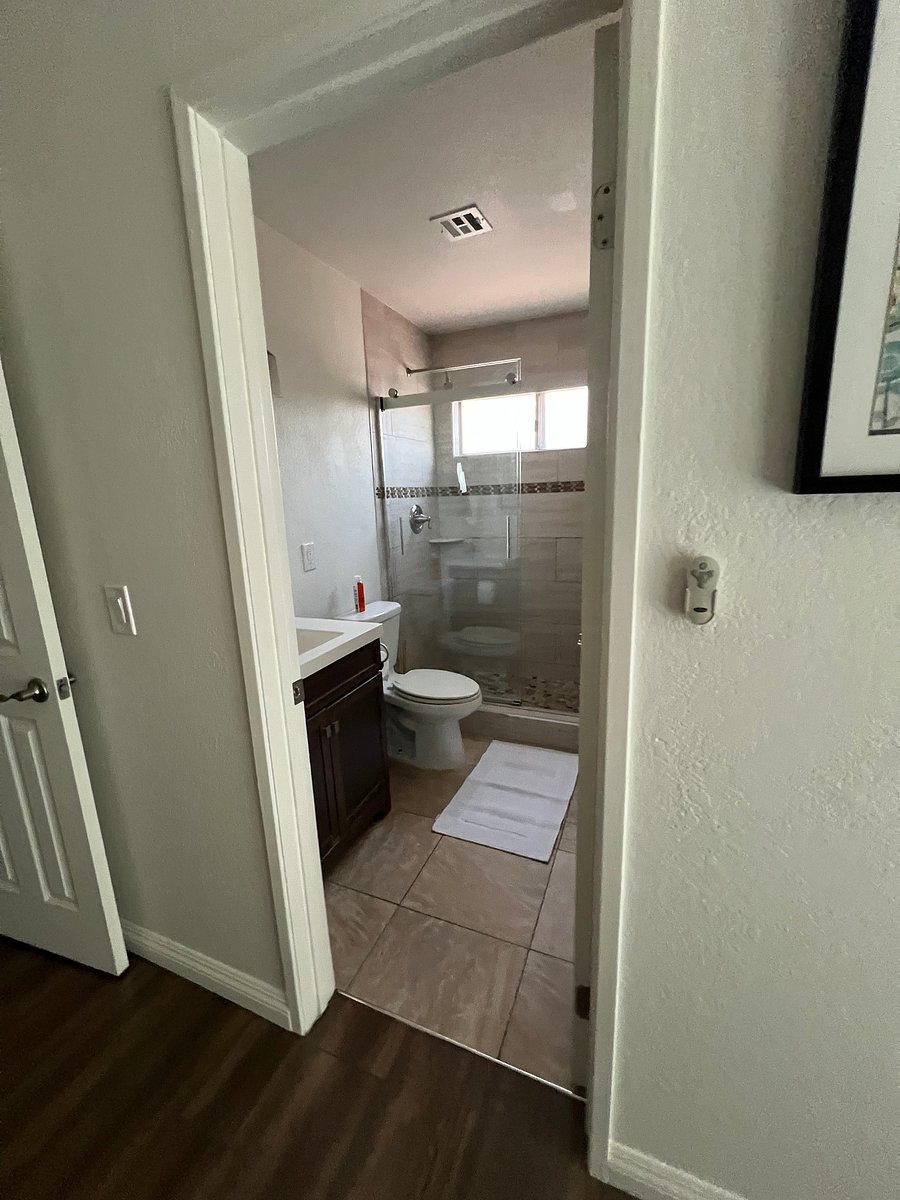 Furnished Finder property 1024762_1 photo 36