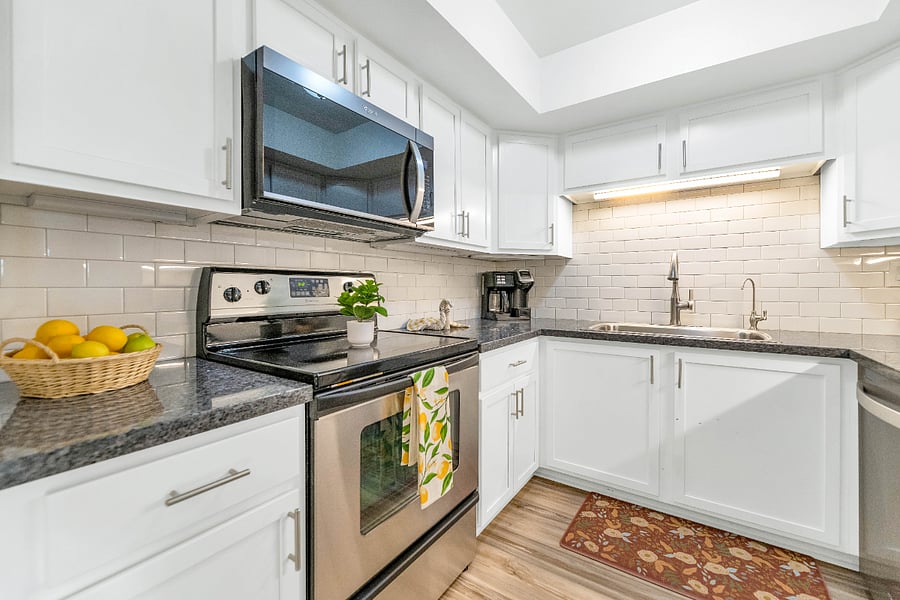 Furnished Finder property 1024788_1 photo 6