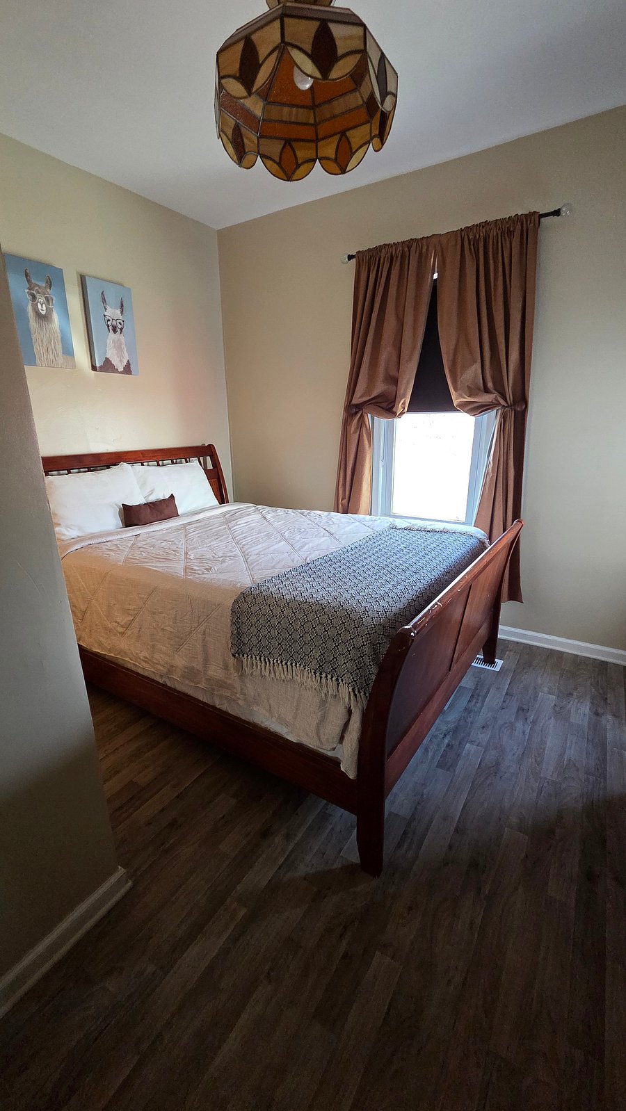 Furnished Finder property 1024804_1 photo 22