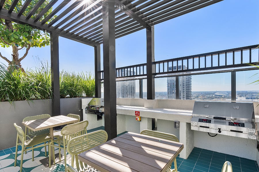 Furnished Finder property 1024806_1 photo 12
