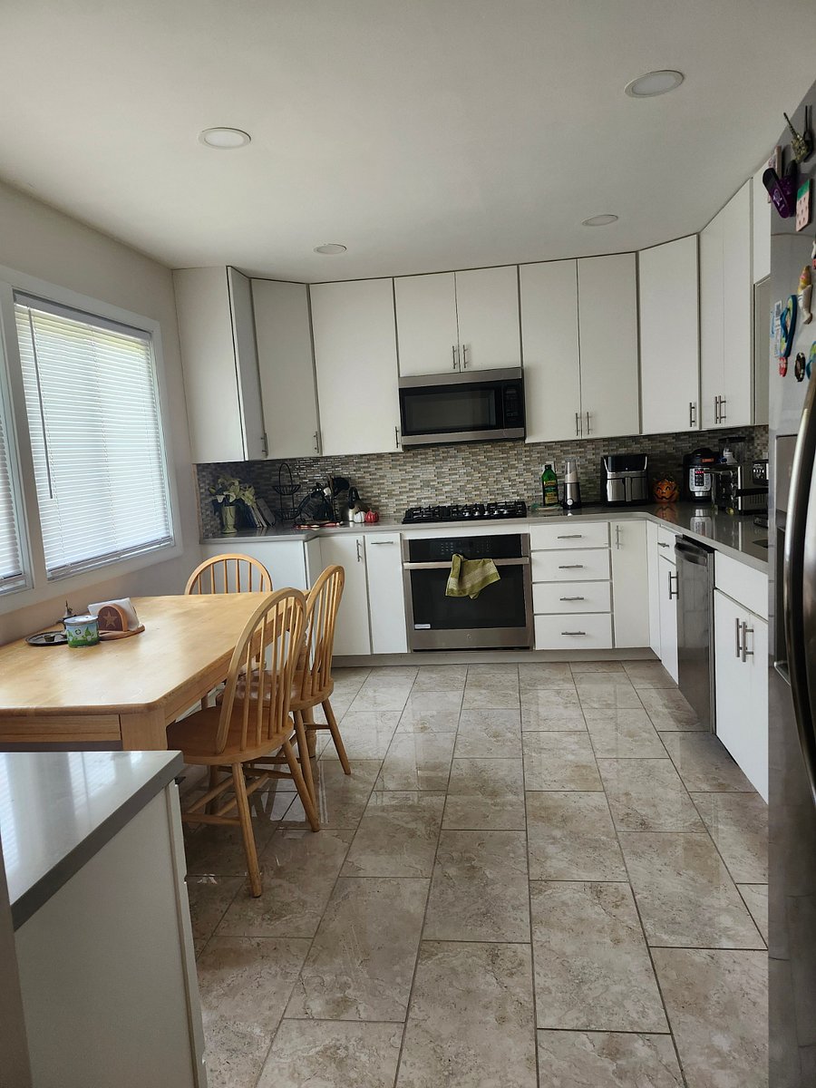 Furnished Finder property 1024819_1 photo 3