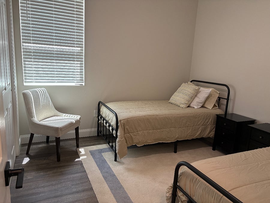 Furnished Finder property 1024831_1 photo 12