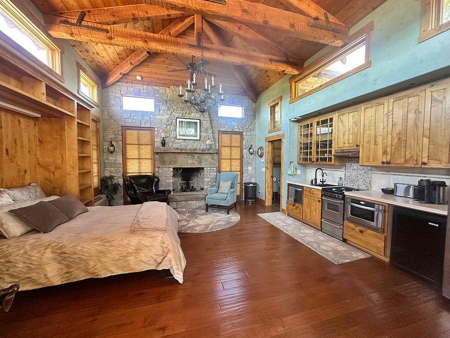 Furnished Finder property 1024832_1 photo 3