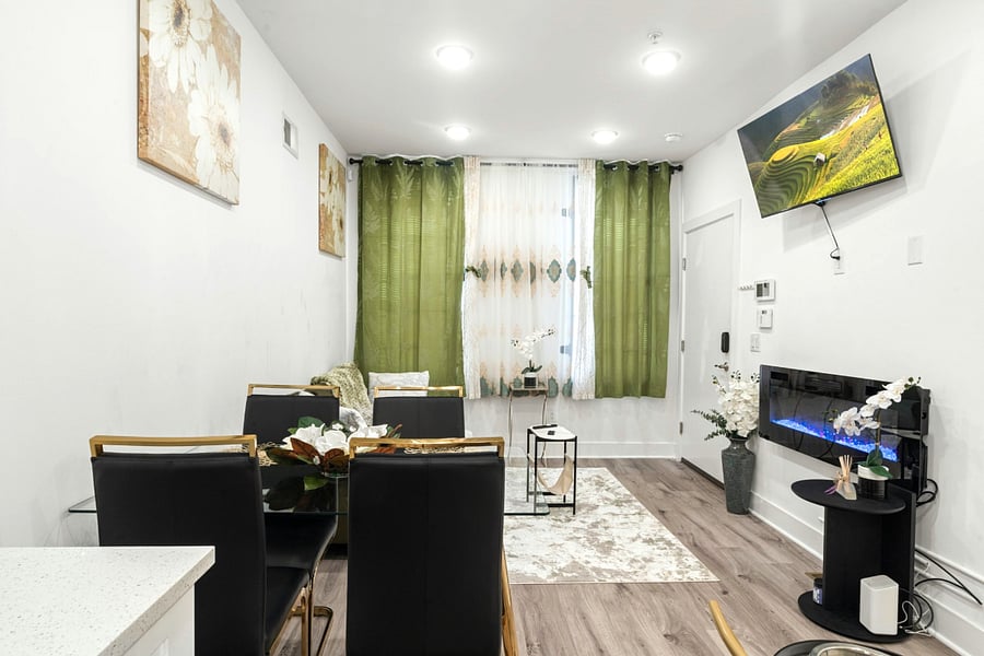Furnished Finder property 1024834_1 photo 9