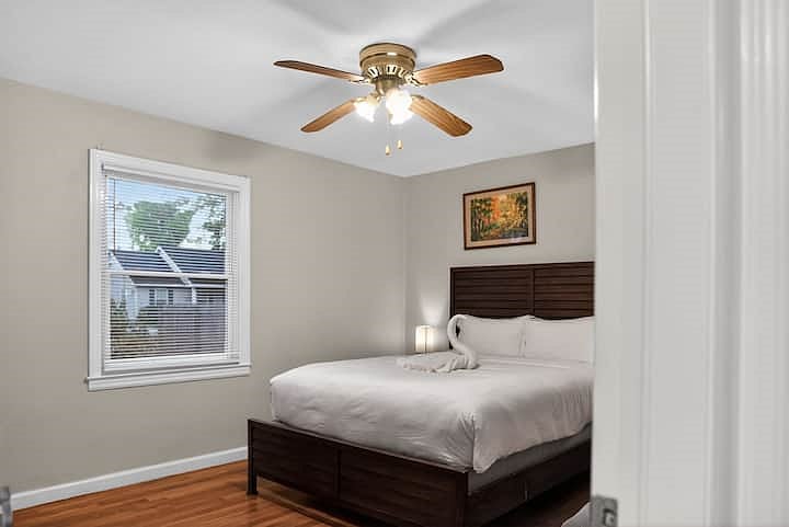 Furnished Finder property 1024849_1 photo 14