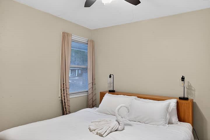 Furnished Finder property 1024849_1 photo 9