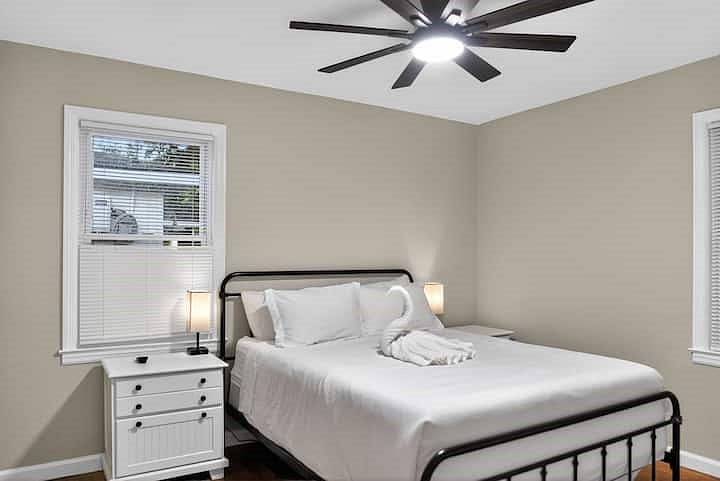 Furnished Finder property 1024849_1 photo 12