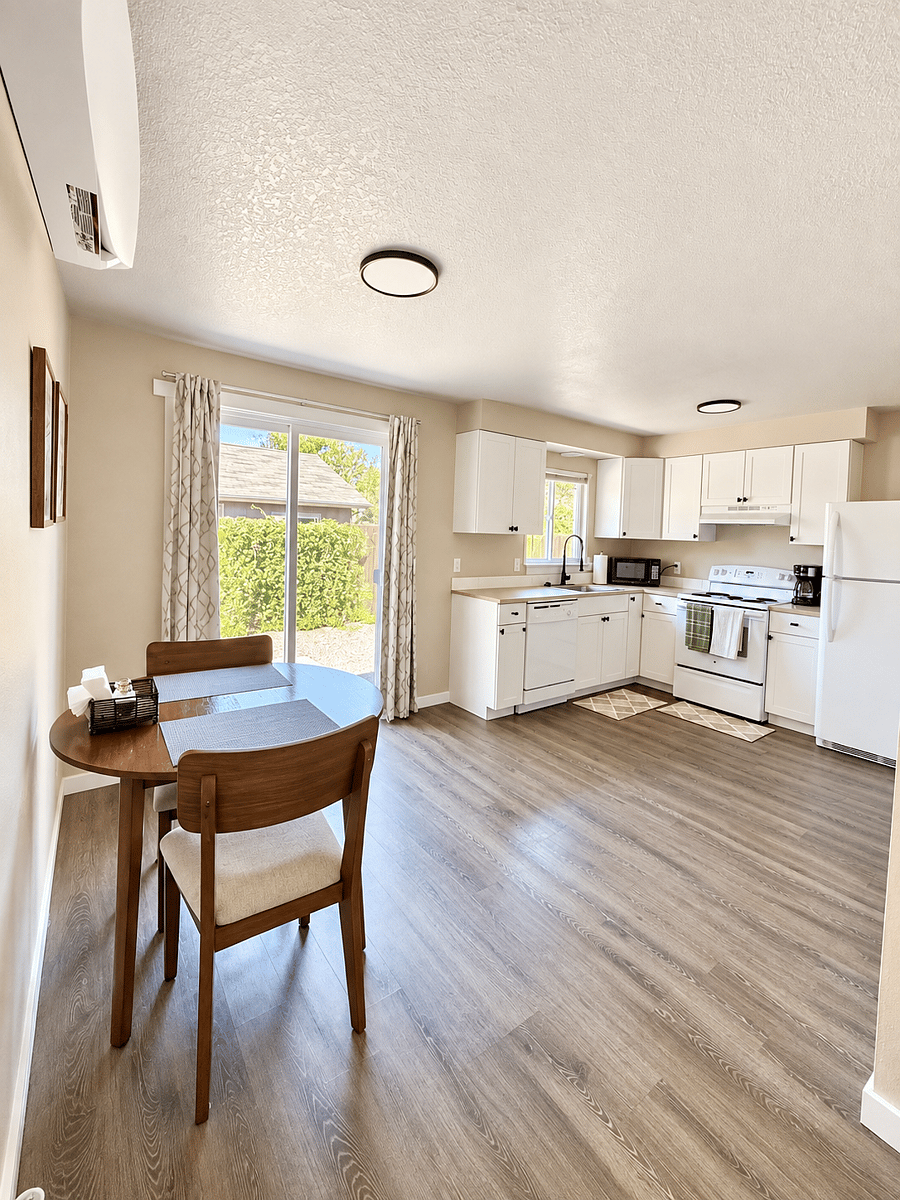 Furnished Finder property 1024856_1 photo 13