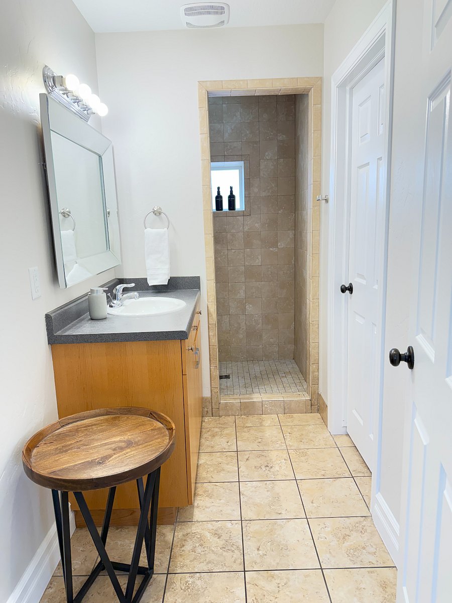 Furnished Finder property 1024873_1 photo 8