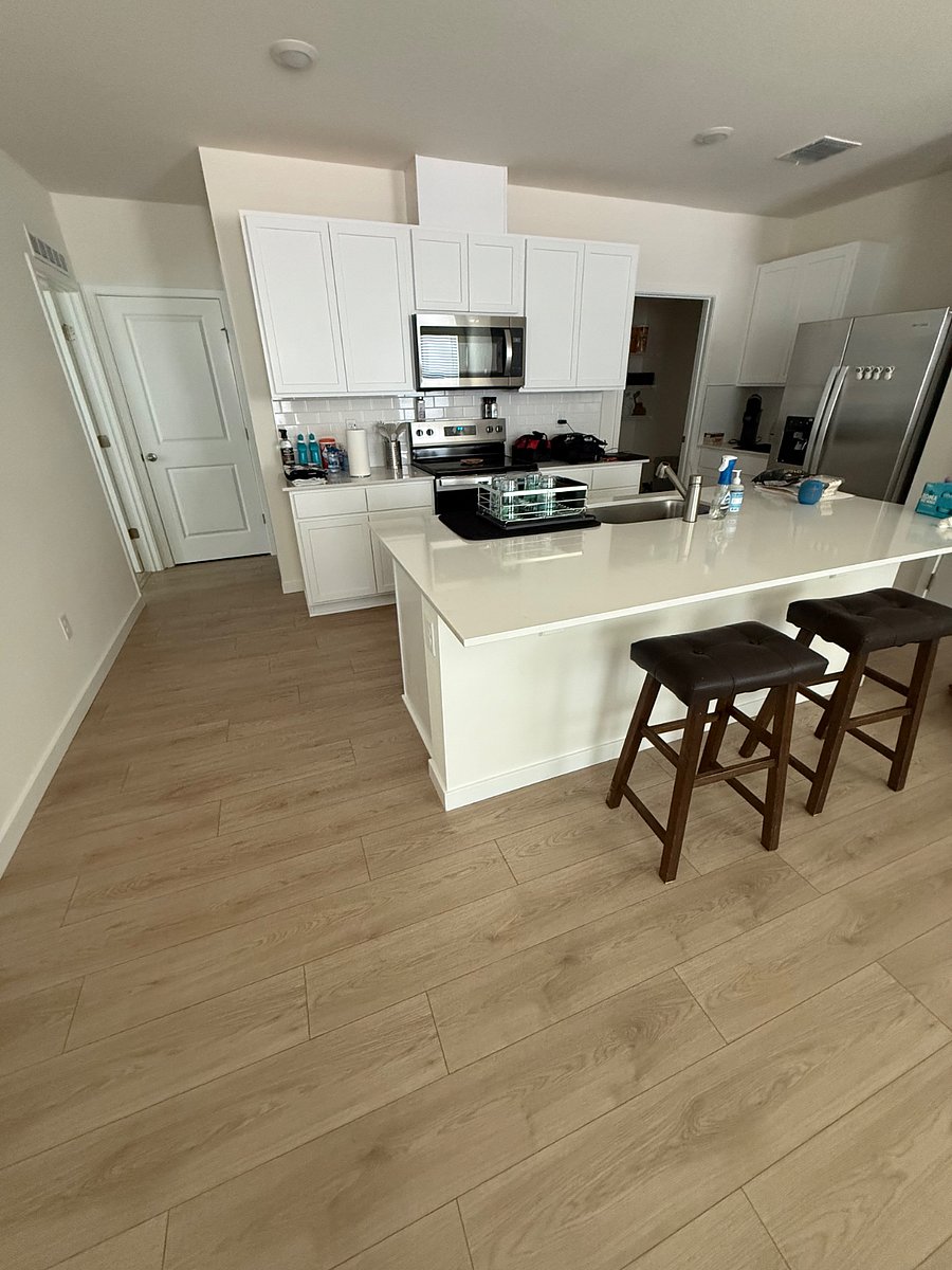 Furnished Finder property 1024881_1 photo 3