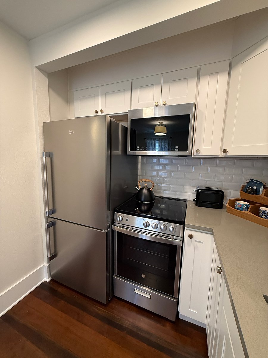 Furnished Finder property 1024883_1 photo 11