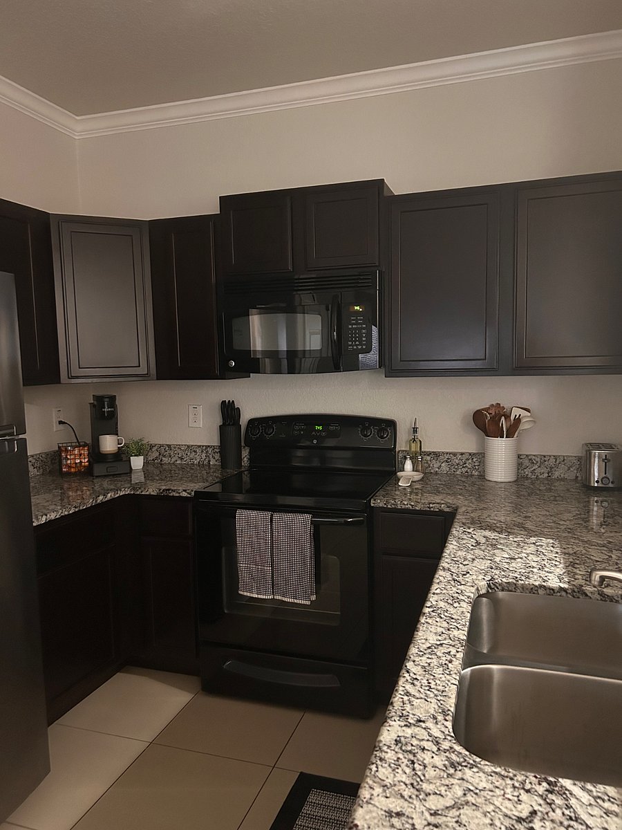 Furnished Finder property 1024884_1 photo 4