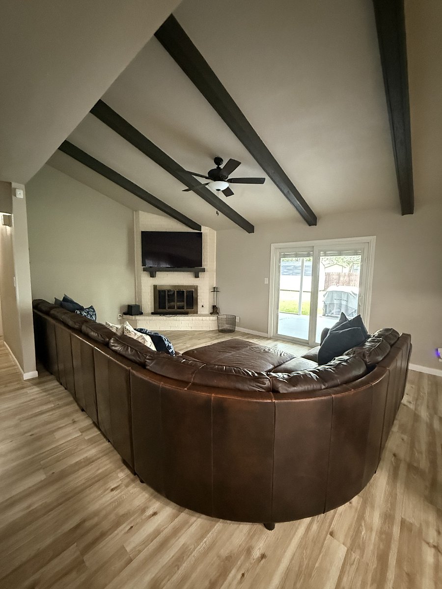 Furnished Finder property 1024885_1 photo 2