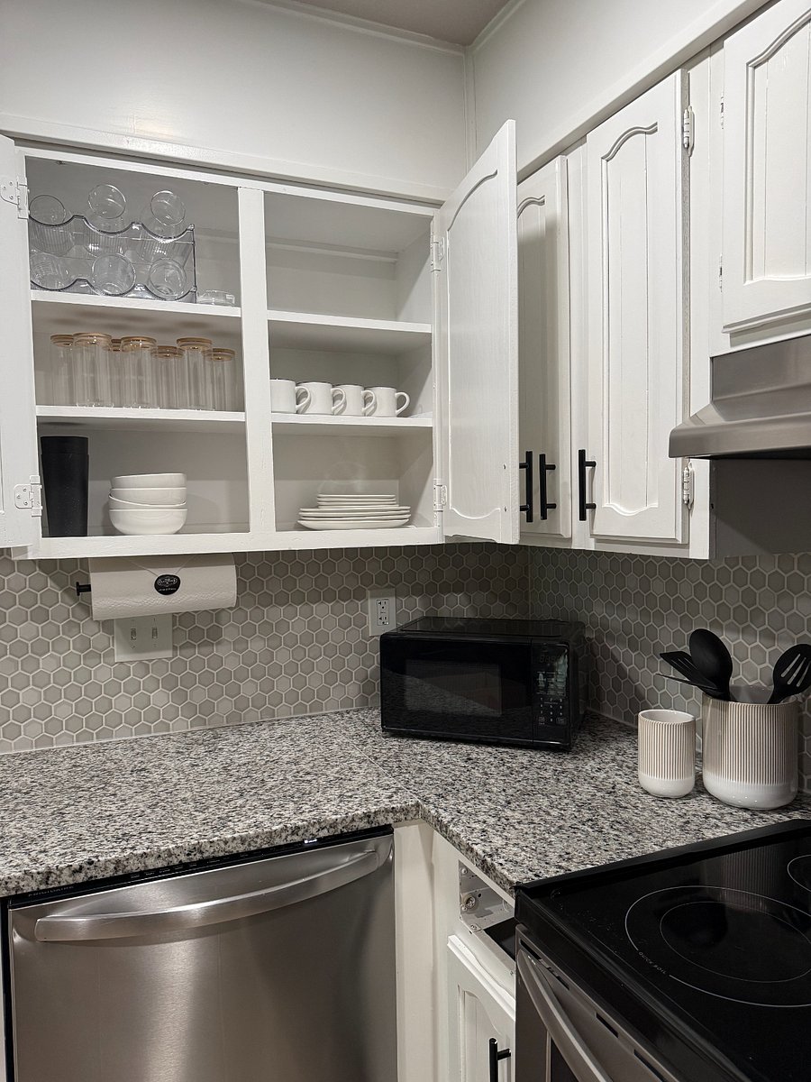 Furnished Finder property 1024885_1 photo 15