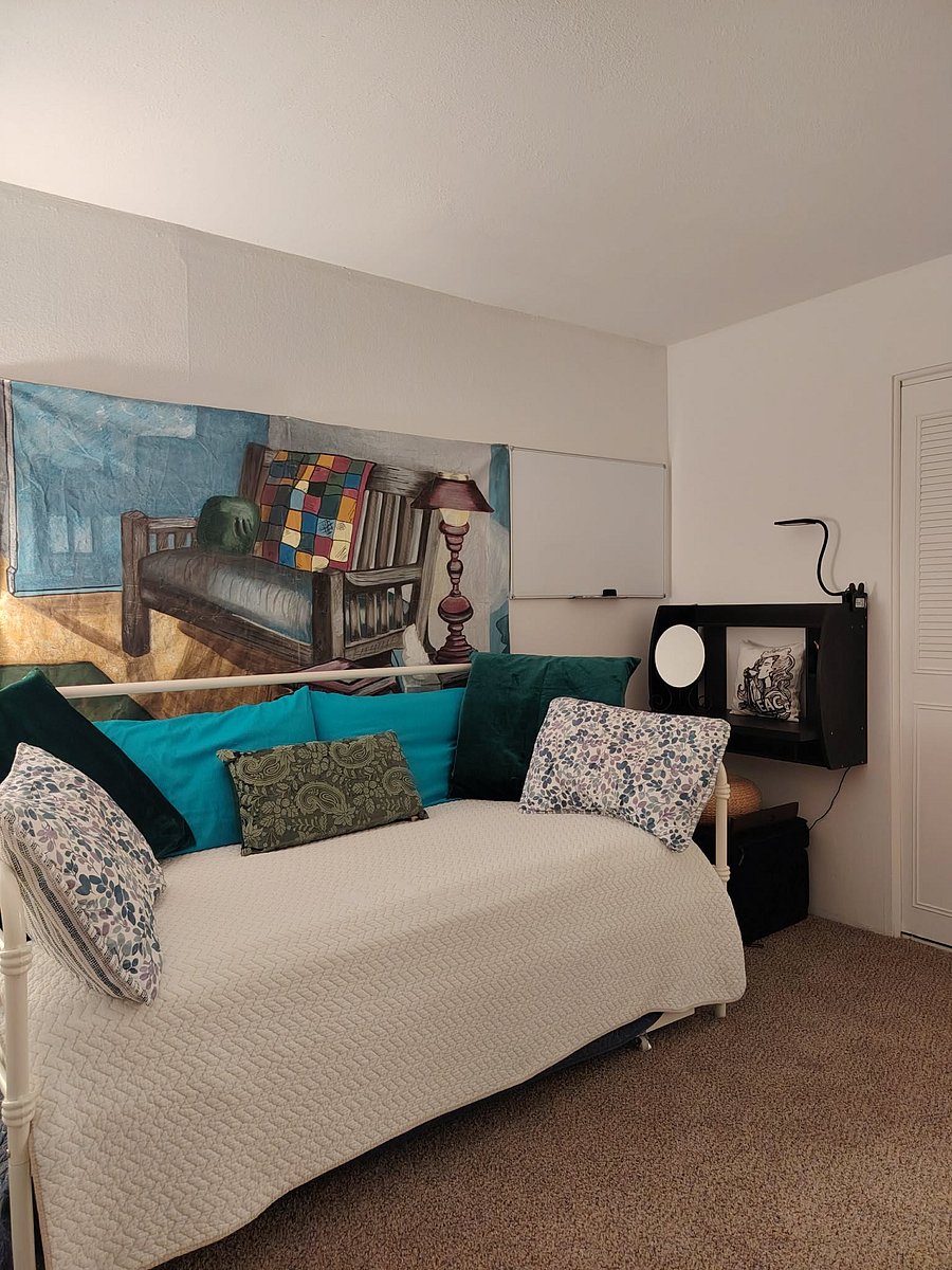 Furnished Finder property 1024886_1 photo 10
