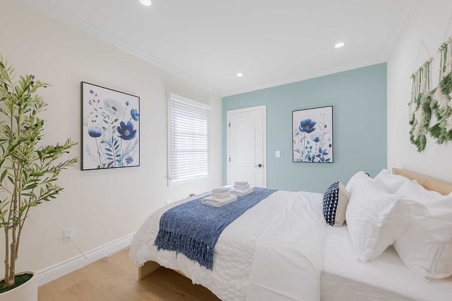Furnished Finder property 1024887_1 photo 10