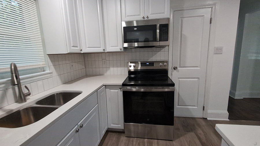 Furnished Finder property 1024898_1 photo 10