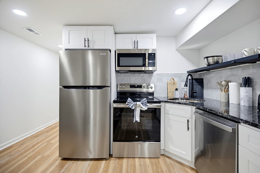 Fully equipped kitchenware with all essential cooking necessities.
