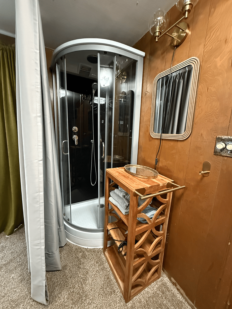 Furnished Finder property 1024911_1 photo 11
