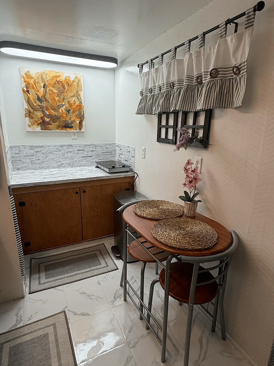 Furnished Finder property 1024911_1 photo 16