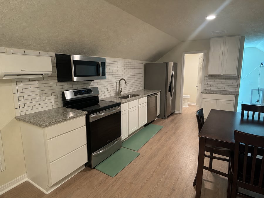 Furnished Finder property 1024912_1 photo 3