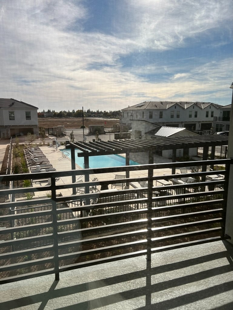 Furnished Finder property 1024913_1 photo 4