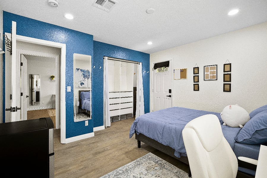 Furnished Finder property 1024927_1 photo 1