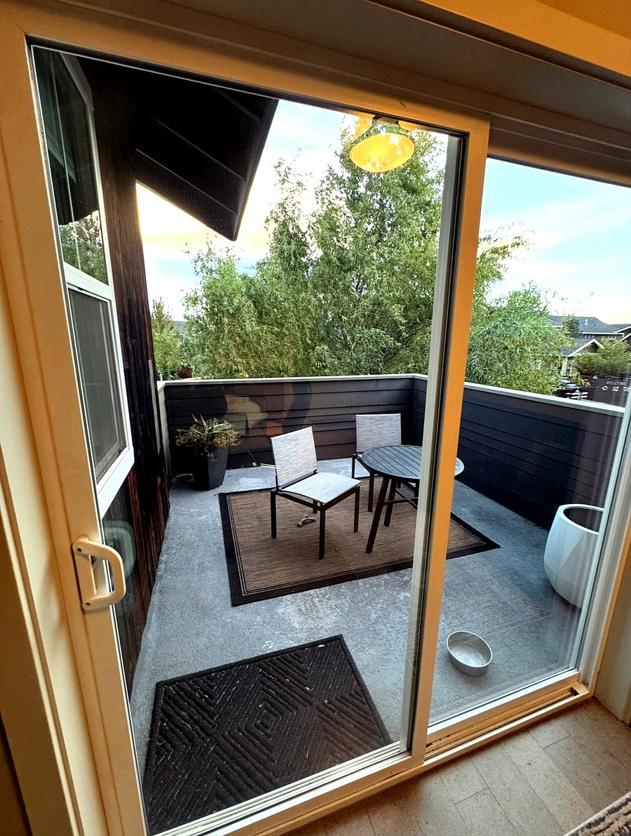 Furnished Finder property 1024930_1 photo 4