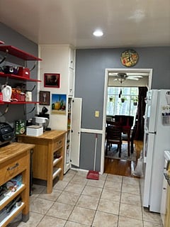Furnished Finder property 1024938_1 photo 11